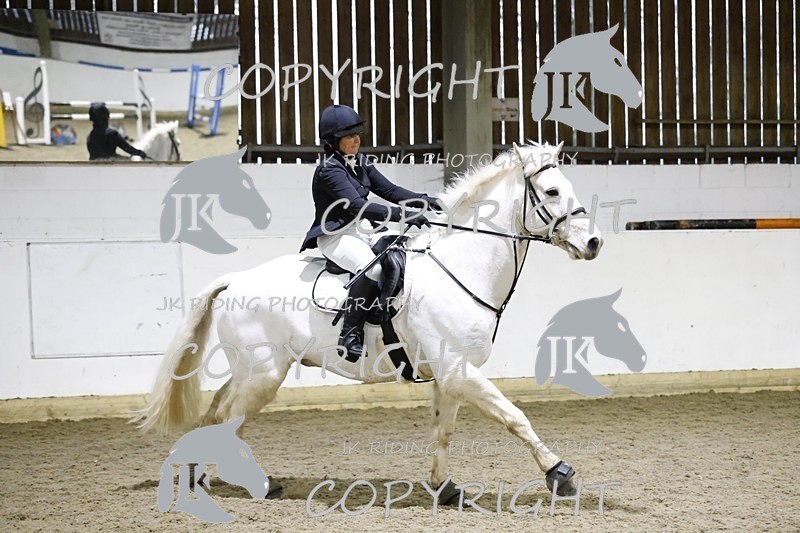 _R6A7108 - 1M clear round