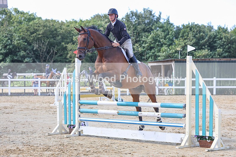 3E7A0526 - Class 4: Senior British Novice/90cm open