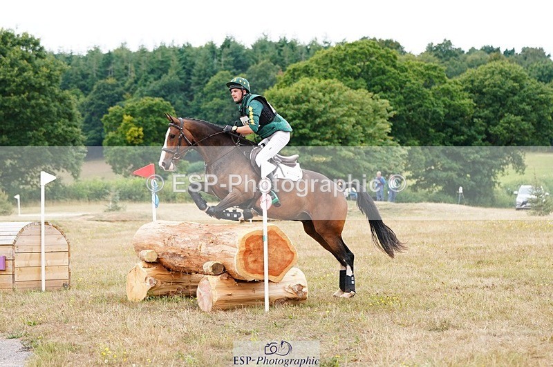 250803A-105758-10412 - K-458-Ollie.Martin-MIH.POP.SOCKS