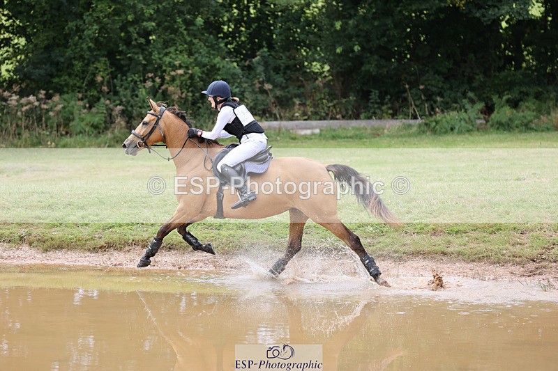 240825X-125715-33664 - 70cm XC 12.00 to End