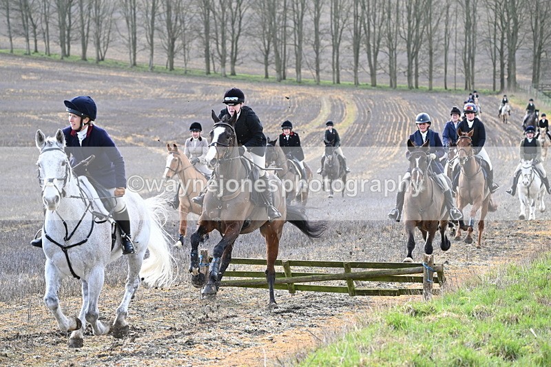 WJ6_8609 - Meet & Line One