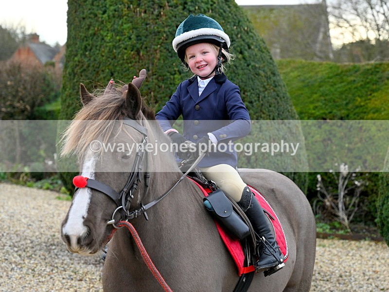 WJ7_9255 - Berks & Bucks Lead Rein - Hendred House 22-12-14