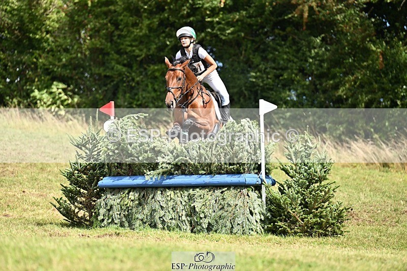 250831-142911-10919 - O-701-Bella.Moore