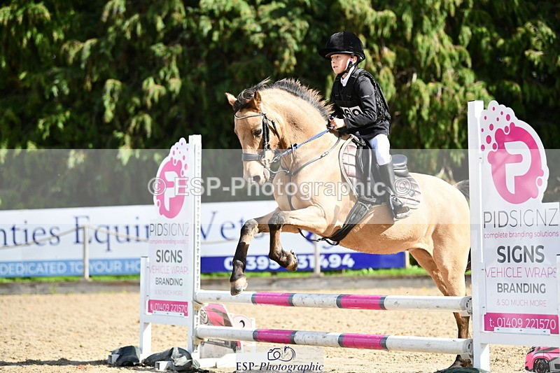 251004A-132335-01251 - Classes 6 & 7 60cm