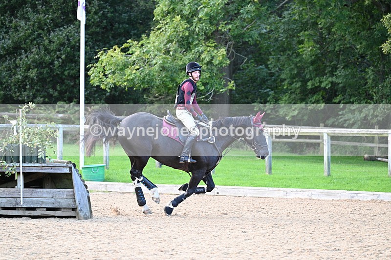 WJ7_6366 - Time 16:55 to 17:11