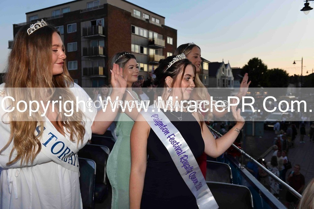AMC_0514 - Carnival Procession.