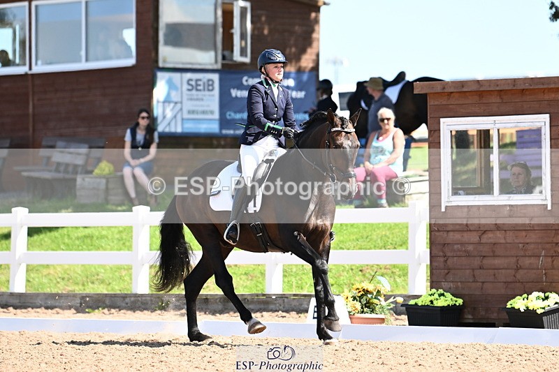 240816A-115225-04144 - 254-Suzanne.Jackson-Bodeguero.CXII