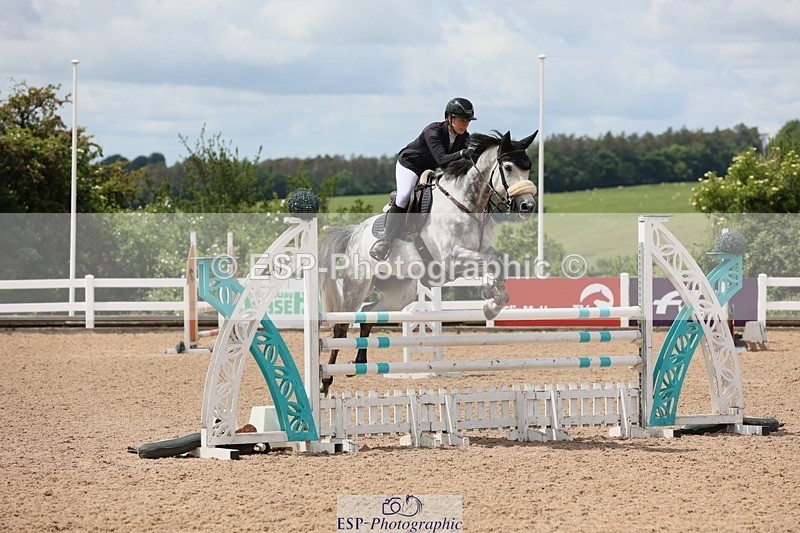 250528-130613-00860 - Cls 4 Newcomers and 1.10m Open