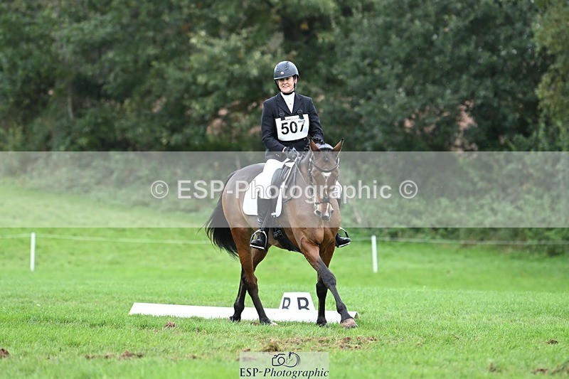 231020-154200-11244 - 507-EDGEDALE.BLUE.LADY-Katie.Lavin-DR