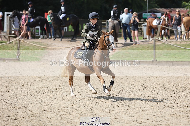 240823X-123804-16869 - 60cm R1 11.30 to 13.30