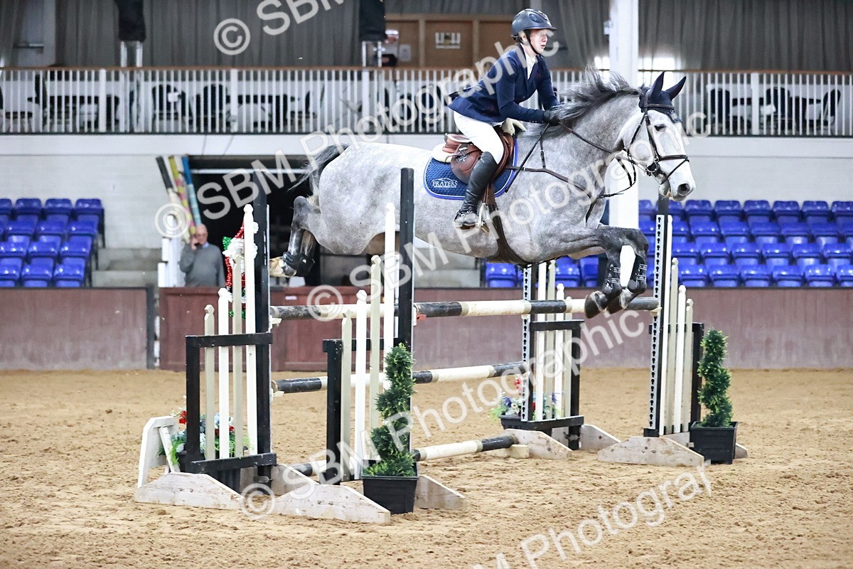 SBM_002579 - Class 11 - Senior Foxhunter 1.20m