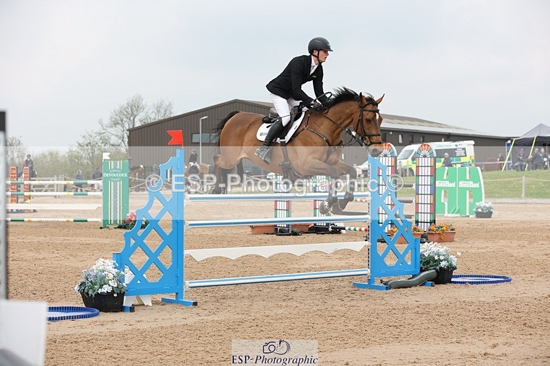 250424-115335-05109 - Cls 1 - 2 Star Small Tour