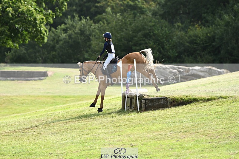 240825X-101529-31035 - 70cm XC 10.00 to 11.00