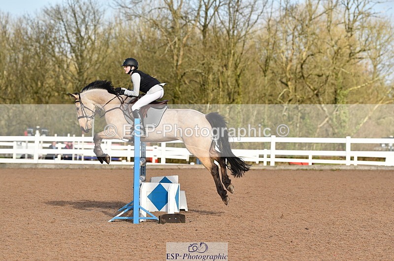 240210A-114638-01028 - Cls 8 Pony Newcomers & 1m Open