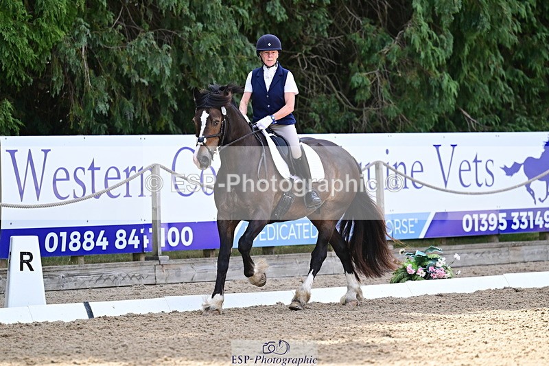 260802A-104449-05585 - Novice Silver break - break