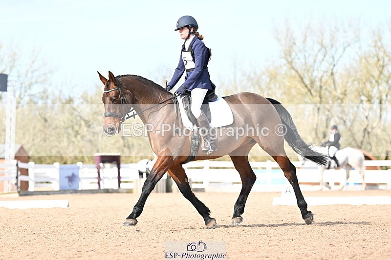 240324A-134731-03492 - Novice 28, 13.00 to 14.00