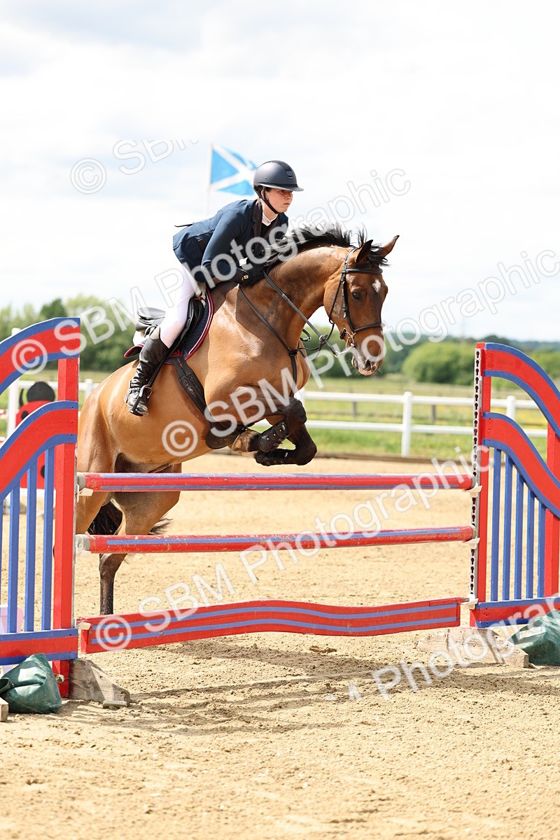 SBM_006014 - Class 19 - Senior Newcomers - 1.10m