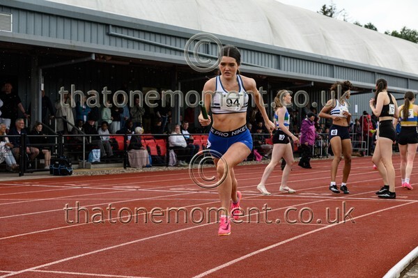 Relays25-917768 - Track Female Set Two