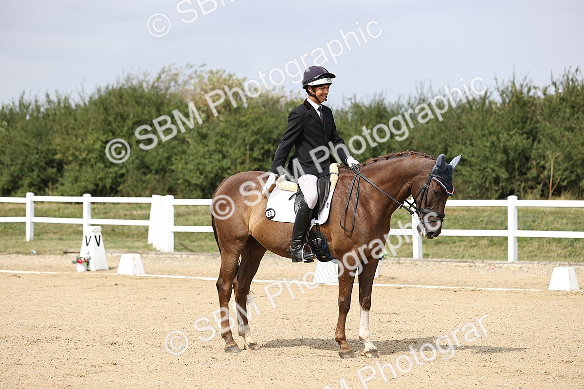 SBM_017391 - Class 14 - Novice 23 - 13.52-14.55