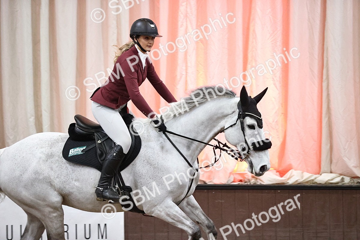 SBM_002900 - Class 10 - Senior Newcomers - 1.10m
