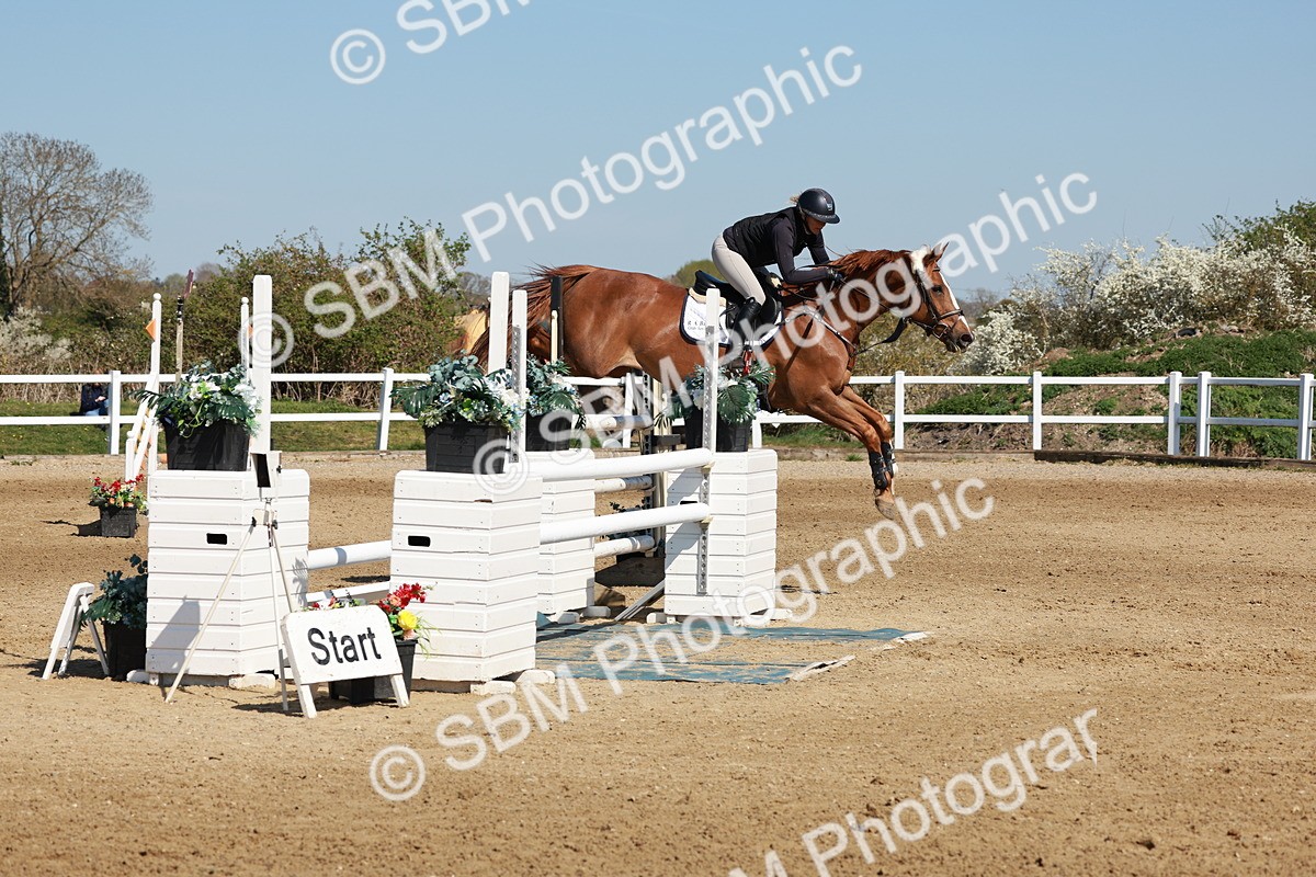 SBM_004506 - Class 17 - Senior Newcomers - 1.10m