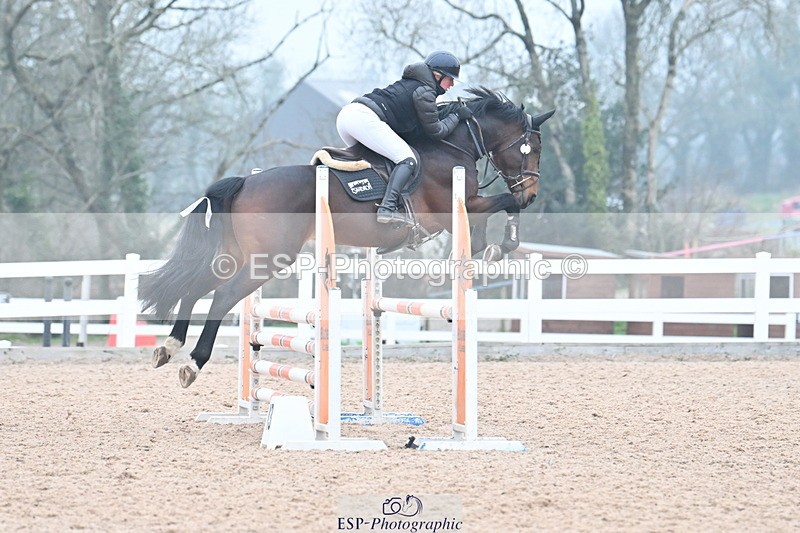 240113A-100911-01631 - Cls 9 British Novice and 90cm Open