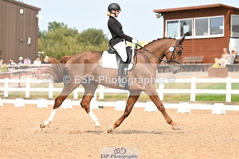 250816-151921-06151 - 121-Daisy.HedgesFelicia.v