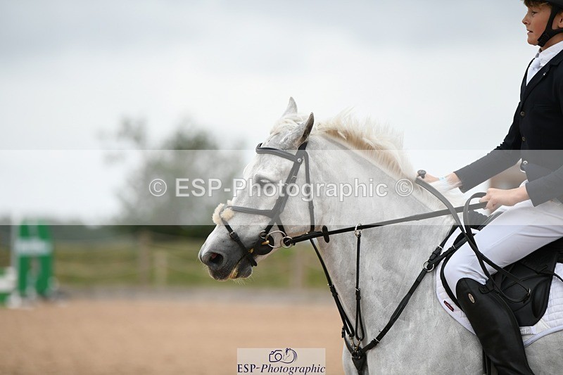 250807-111539-00548 - 90cm Round 1