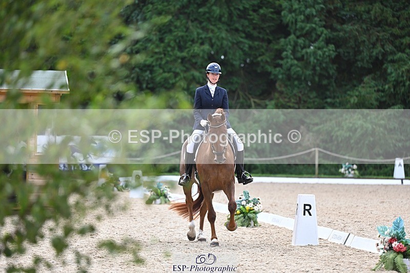 240809-134547-01647 - 132-Jennifer.Charleston-Roulette.Magic