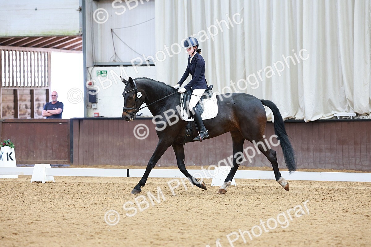SBM_002934 - Class 14 - Novice 2