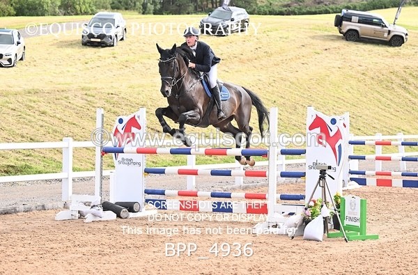 BPP_4936 - CLASS 7 THURS Redpost Equestrian Senior Foxhunter/1.20m Open