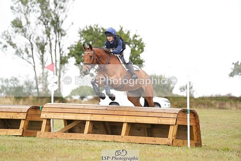 250830-110848-00971 - B-052-Rebecca.Brunt