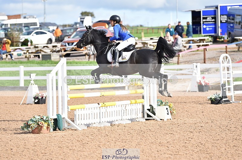 231015A-131434-08256 - Cls 25 95cm Amateur Q 2nd R