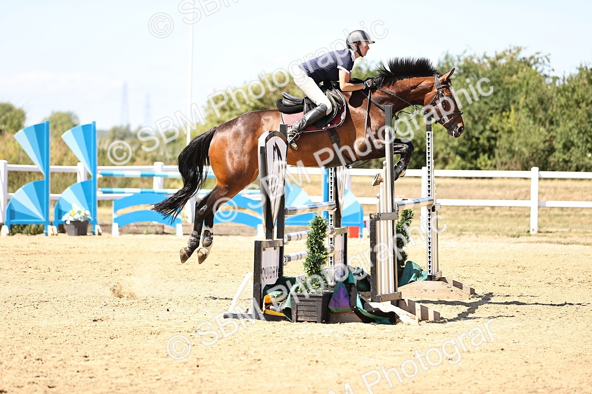 SBM_015019 - Class 15 - Senior Newcomers - 1.10m Open