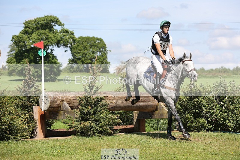 240525-110942-12565 - 361-FENIZIO-Max_Warburton