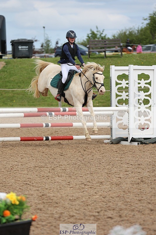 250504-113209-02346 - Cls 3 Pony Discovery and 90cm Open