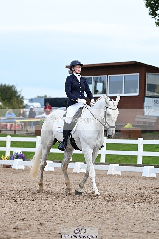 250907-131710-10043 - 071-Emma.ChapmanRoyal.Achiever