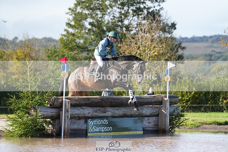 251024A-115117-08503 - B-121-Patrick.Whelan