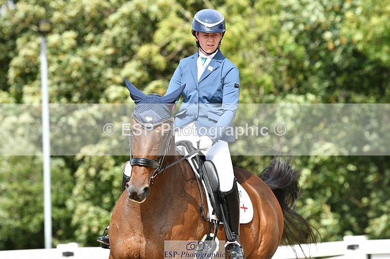 250906-124502-02790 - 087-Lauren.LanikSew.N.Sew