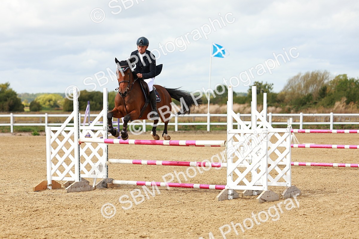 SBM_000929 - Class 3 - Senior Discovery - 1.00m