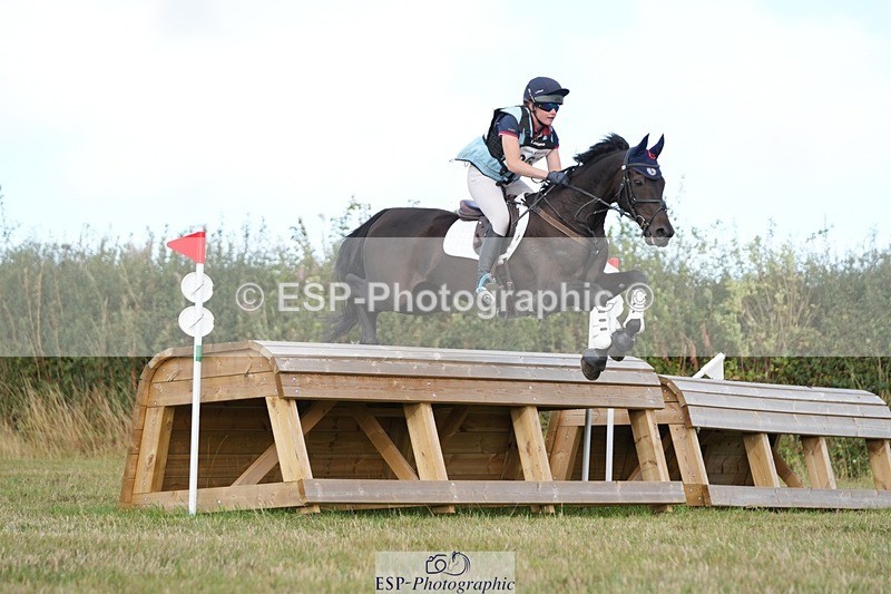 250831-172347-13889 - R-861-Carys.Thomas