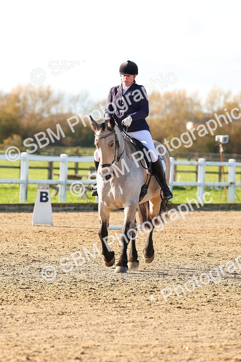 SBM_001589 - Medium 4