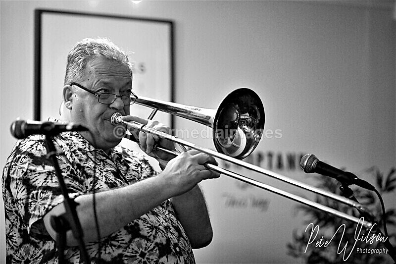 DR_IB-38 - Dennis Rollins and Ian Bateman Quartet