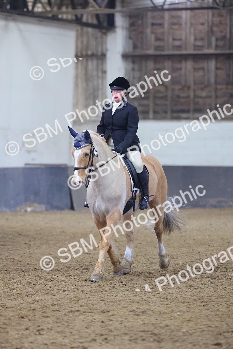 SBM_003099 - Class 9-10 - MQ U21 Open Novice 1