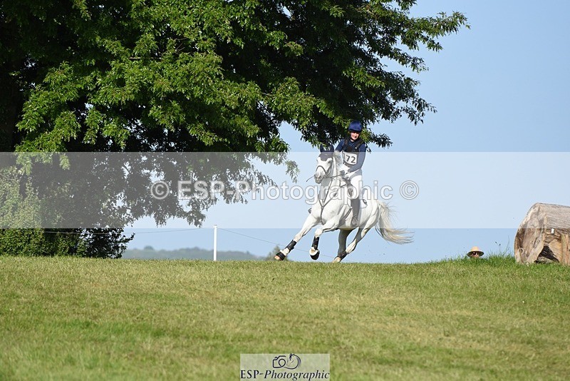 230527-180952-14317 - 172-VELOUMANI_TESS_LY-Aliene_Ruyter-XC