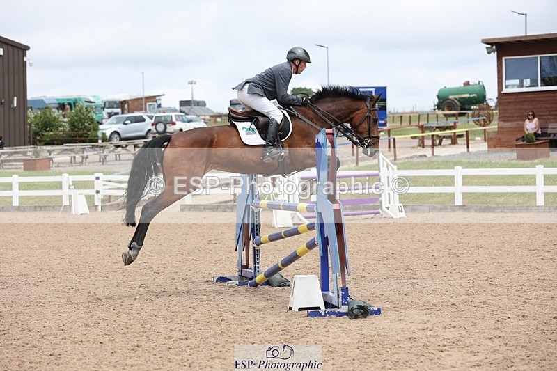 250625-131900-00902 - Cls 4 Newcomers and 1.10m Open