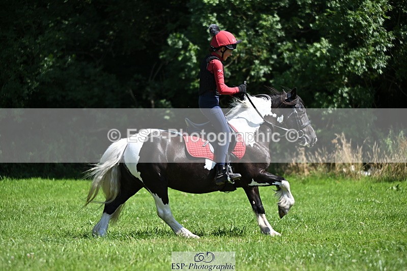 240729B-145332-02887 - Abbie's Group XC