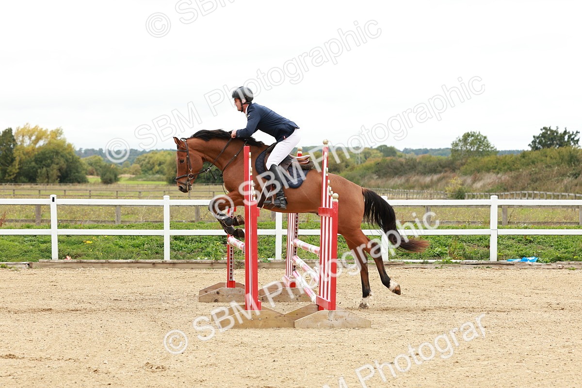 1I0A6809 - Class 2 - Senior British Novice