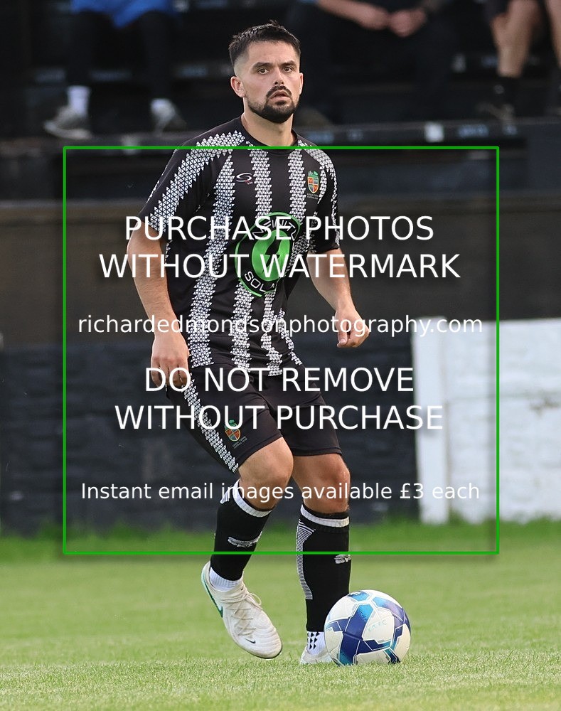 533A5563 - Kendal Town vs Kendal United