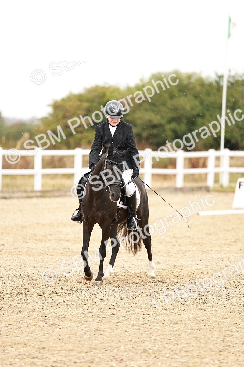 SBM_000115 - Class 1 - Intro 2 Warm Up 9.00-9.35